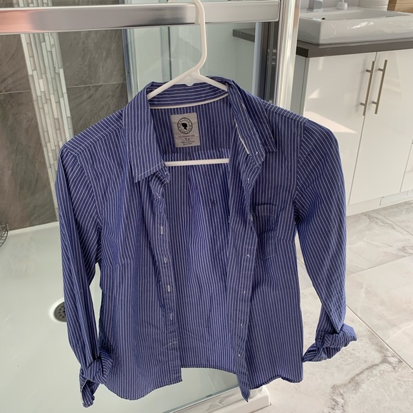 Aritzia plaid shirts - bundle - Picture 8 of 8